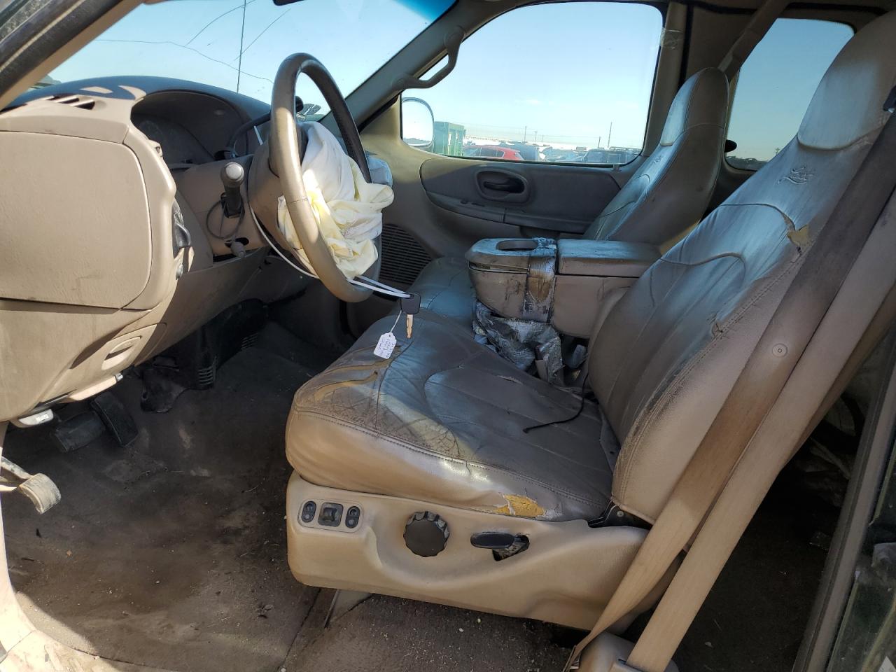 2001 Ford F150 VIN: 1FTRX18L41NA32784 Lot: 56023564