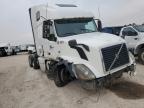 2012 Volvo Vn Vnl продається в Greenwell Springs, LA - Side