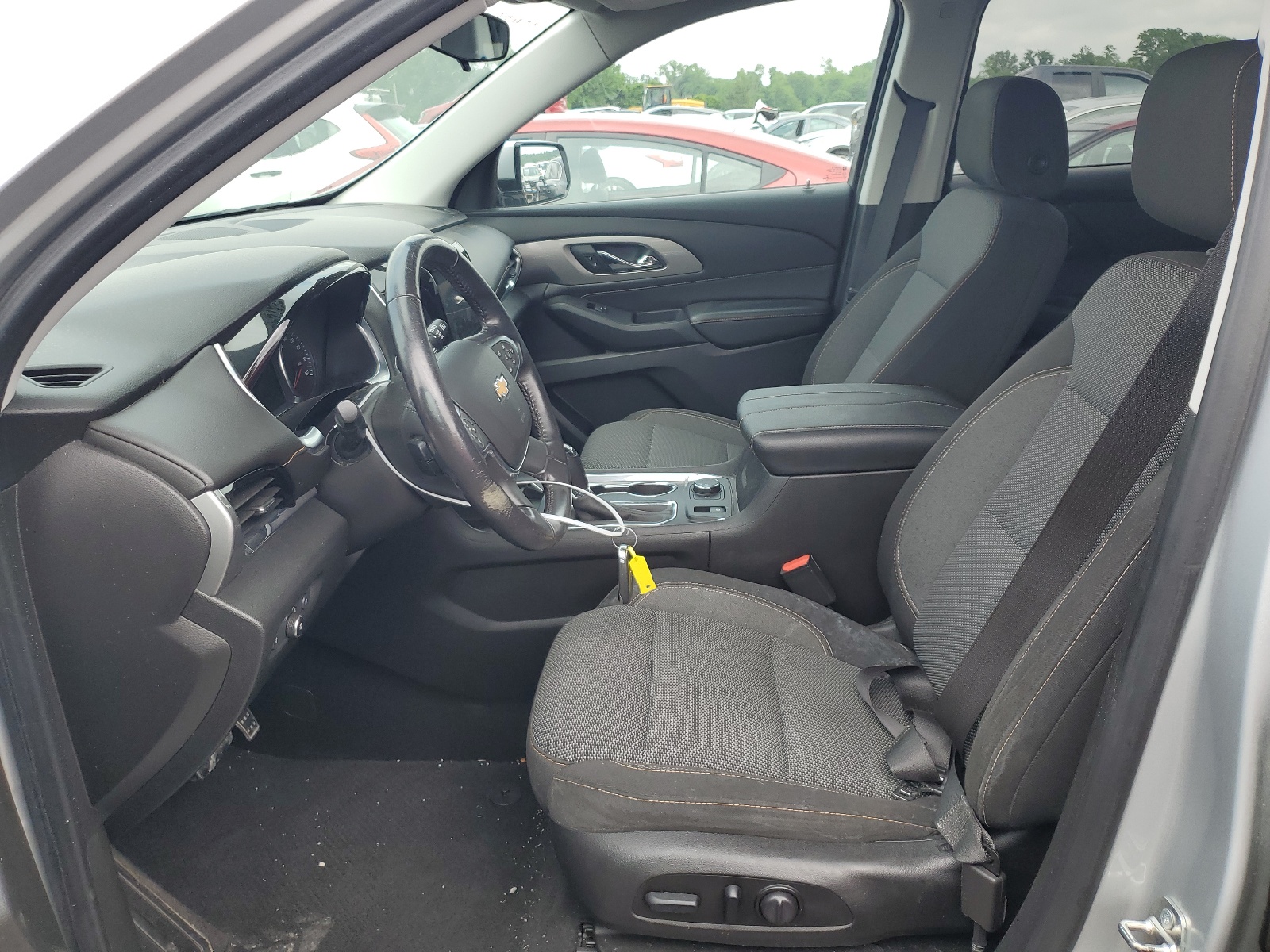 1GNERGKWXJJ225423 2018 Chevrolet Traverse Lt