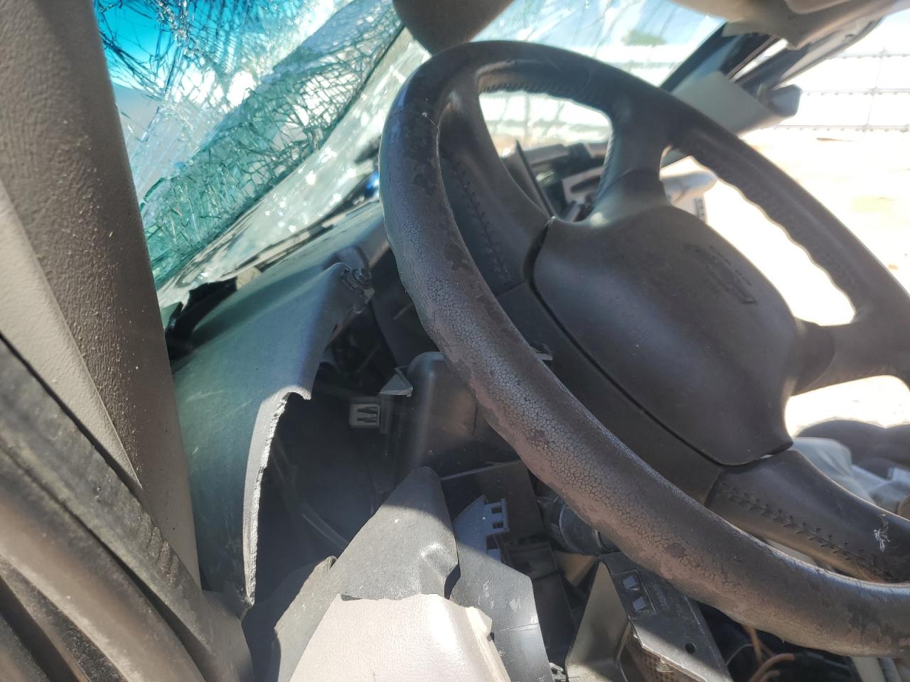 2000 Chevrolet Silverado C1500 VIN: 2GCEC19T8Y1376199 Lot: 54141644