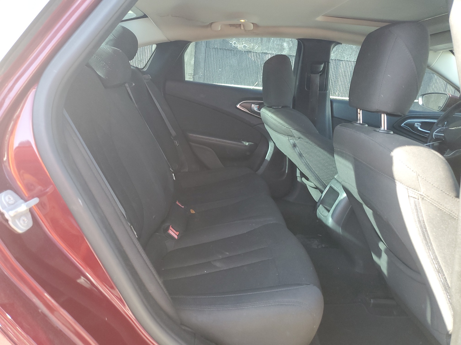 1C3CCCAB2FN679274 2015 Chrysler 200 Limited