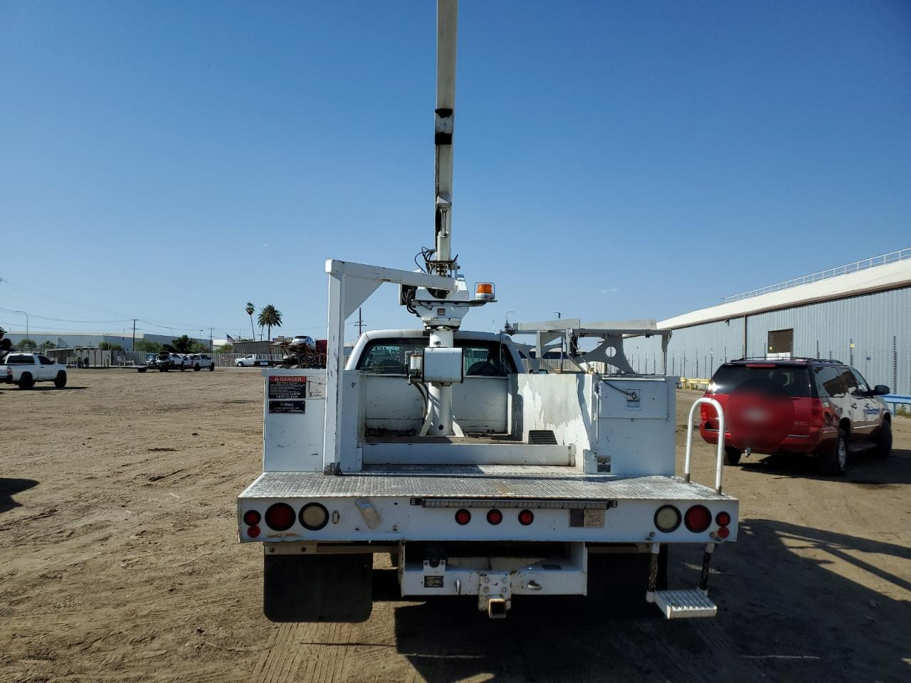 1FDXF46R28EB78335 2008 Ford F450 Bucket Truck