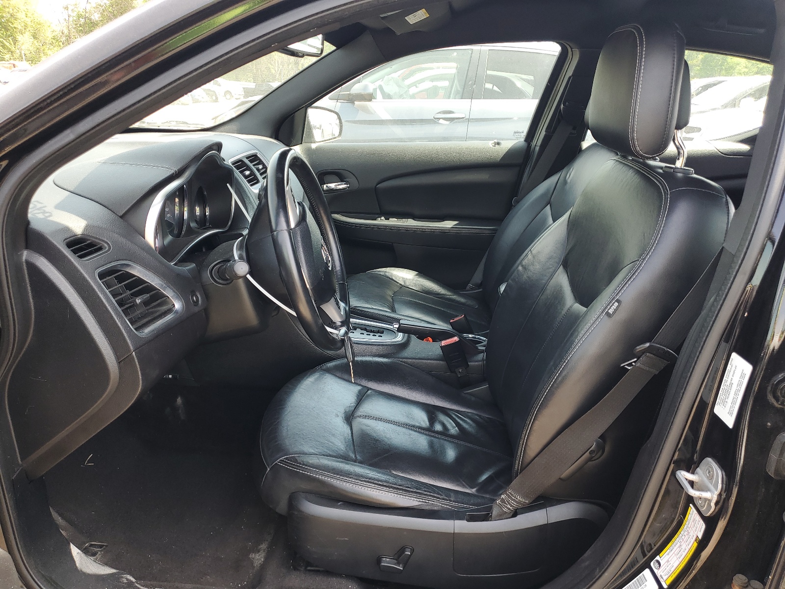 1B3BD2FB4BN544753 2011 Dodge Avenger Lux