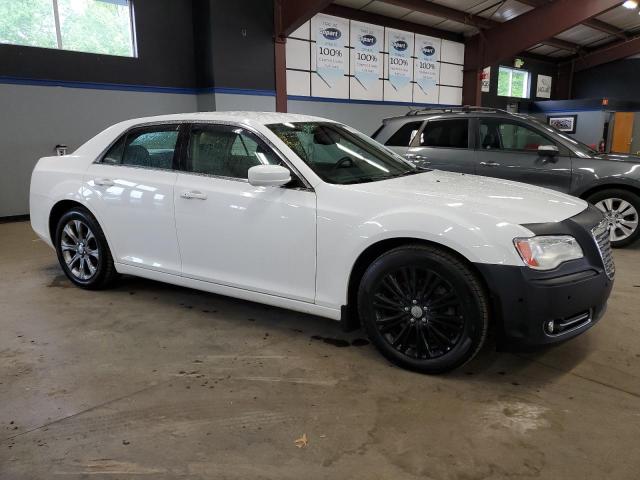 Седаны CHRYSLER 300 2013 Белый