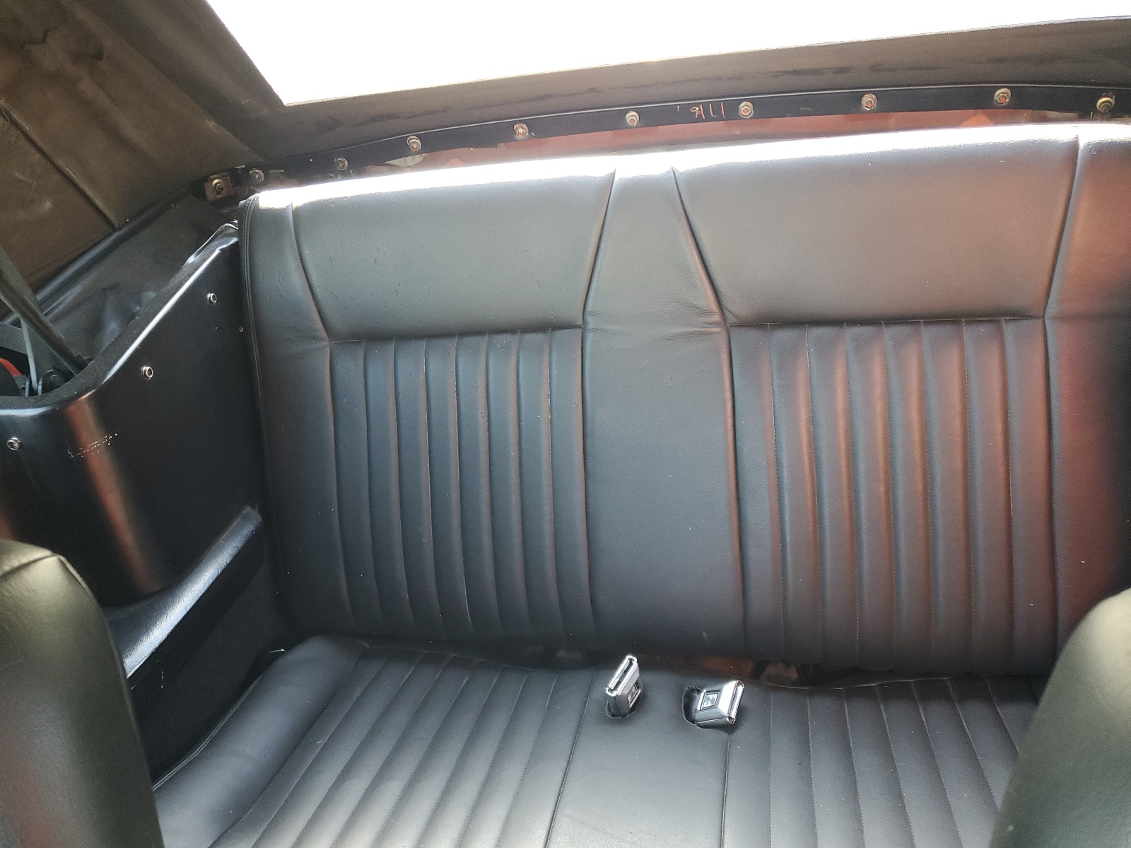 1FABP27MXGF269063 1986 Ford Mustang Lx