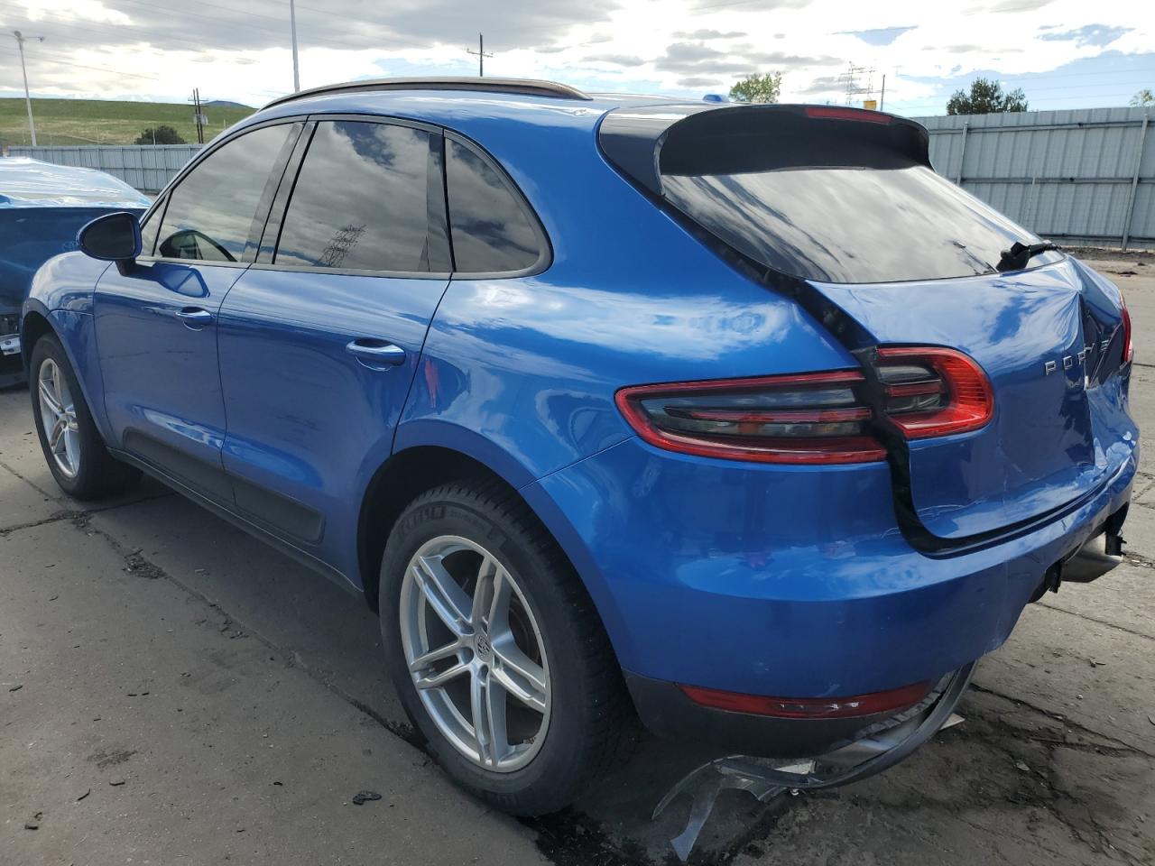 2017 Porsche Macan VIN: WP1AA2A53HLB05051 Lot: 54255584