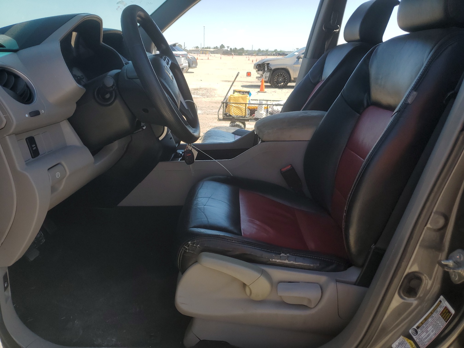 5FNYF3H2XBB042916 2011 Honda Pilot Lx