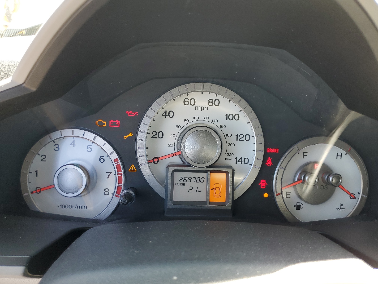 5FNYF3H26BB042945 2011 Honda Pilot Lx