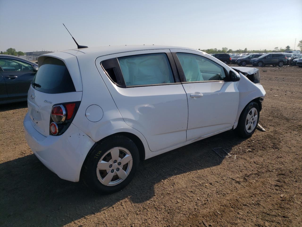 VIN 1G1JA6SH9E4209186 2014 CHEVROLET SONIC no.3