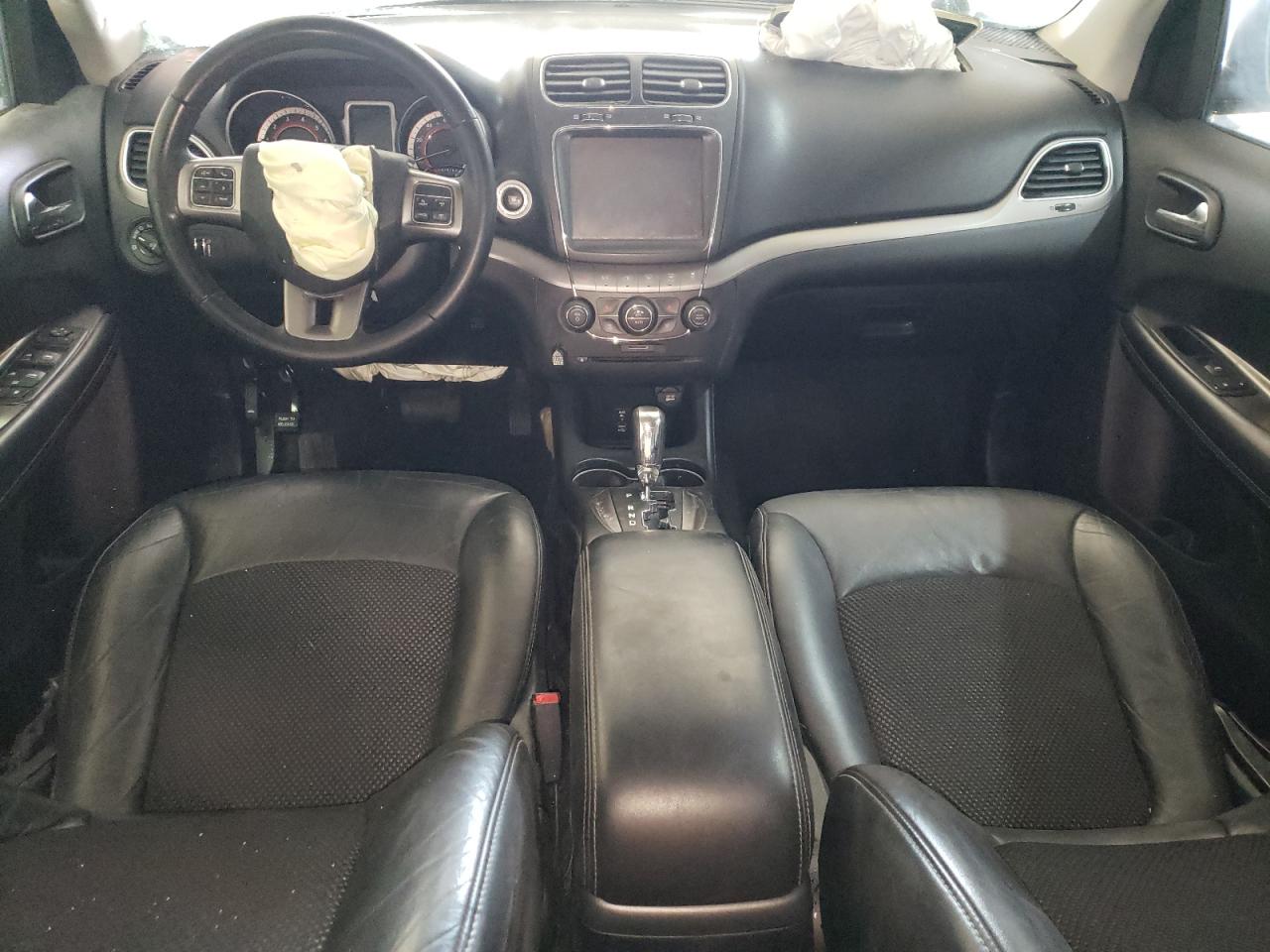 2018 Dodge Journey Crossroad VIN: 3C4PDCGG8JT157092 Lot: 55635834