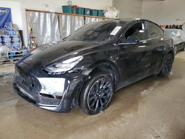  TESLA MODEL Y 2023 Чорний