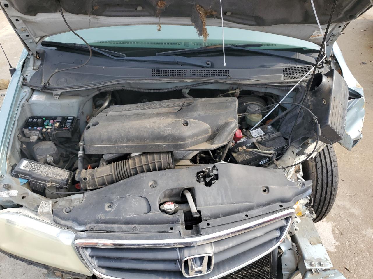2003 Honda Odyssey - Image 12