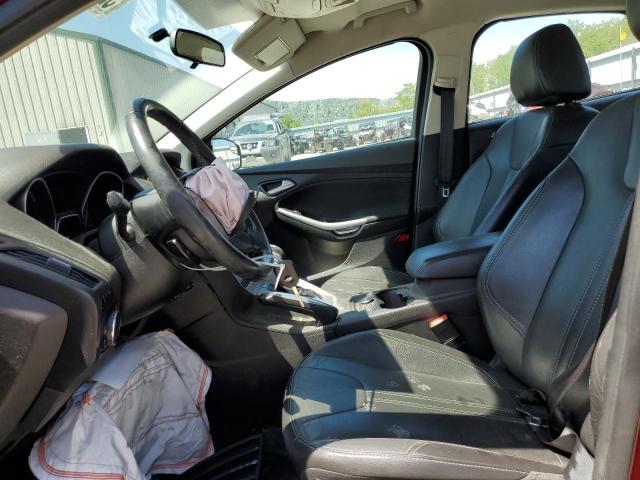 Седаны FORD FOCUS 2014 Красный