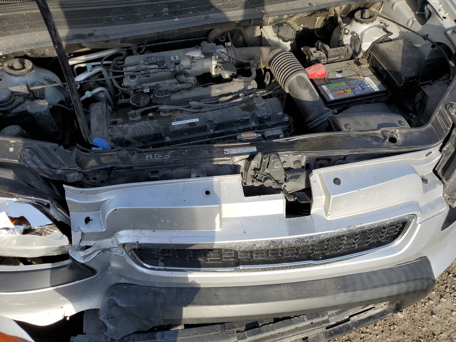 KNDJT2A20B7705835 2011 Kia Soul +