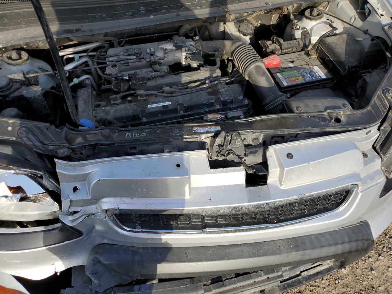 2011 Kia Soul + VIN: KNDJT2A20B7705835 Lot: 56315174