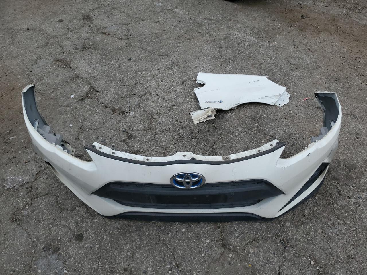 JTDKDTB39H1594132 2017 Toyota Prius C