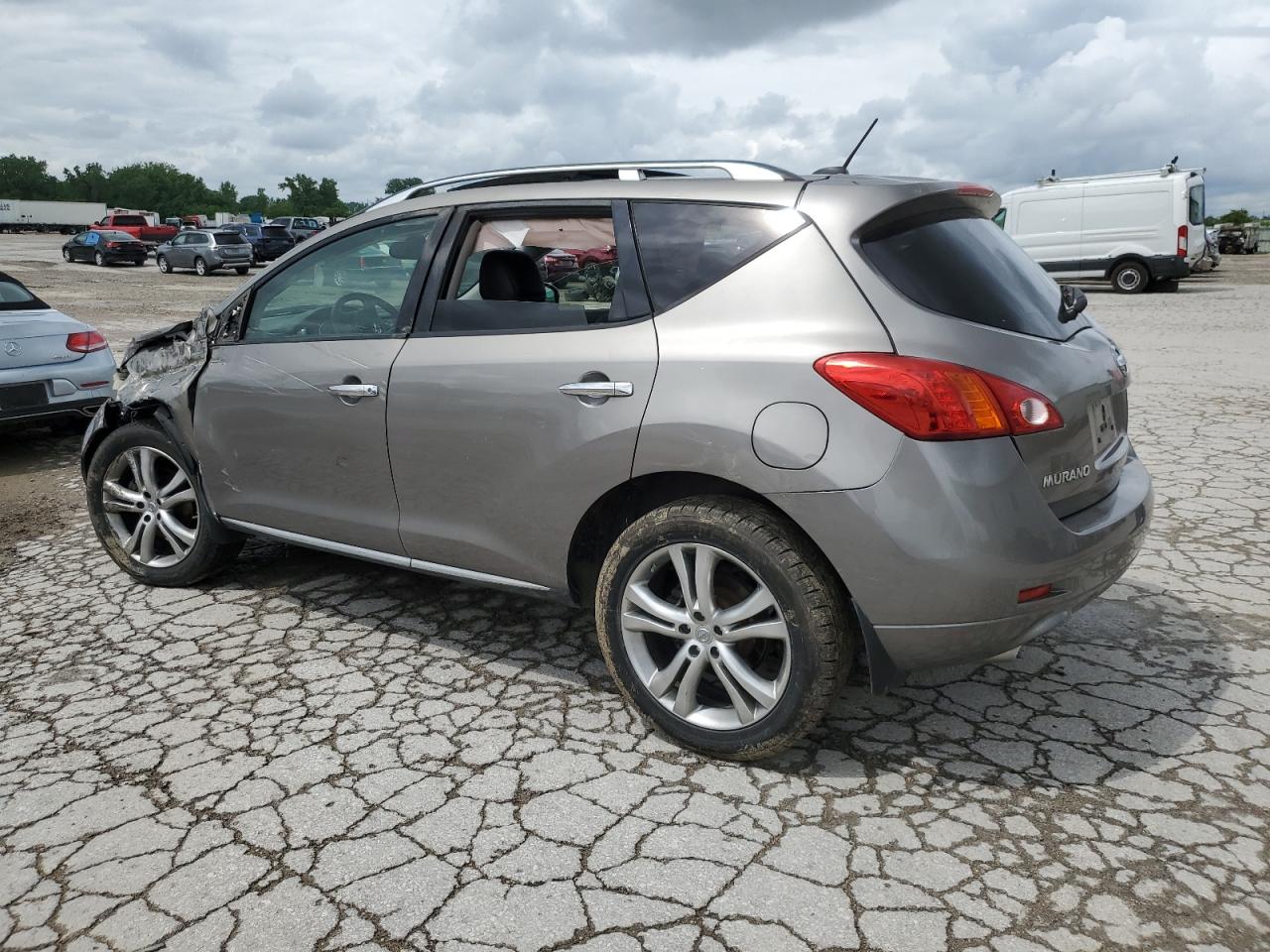 2009 Nissan Murano - Image 2