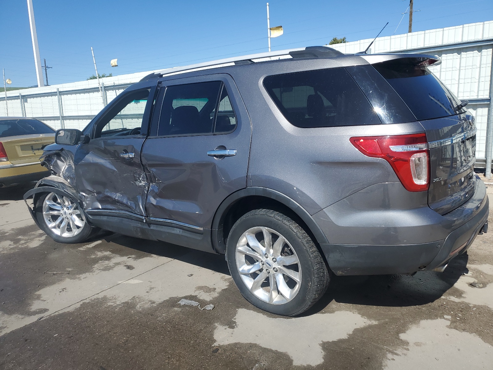 1FMHK8D89CGA99808 2012 Ford Explorer Xlt