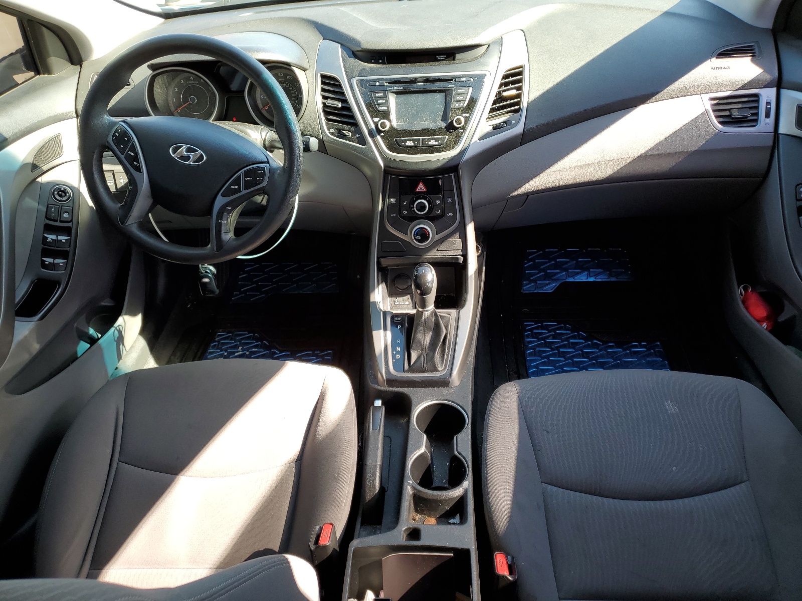 KMHDH4AE9GU569665 2016 Hyundai Elantra Se