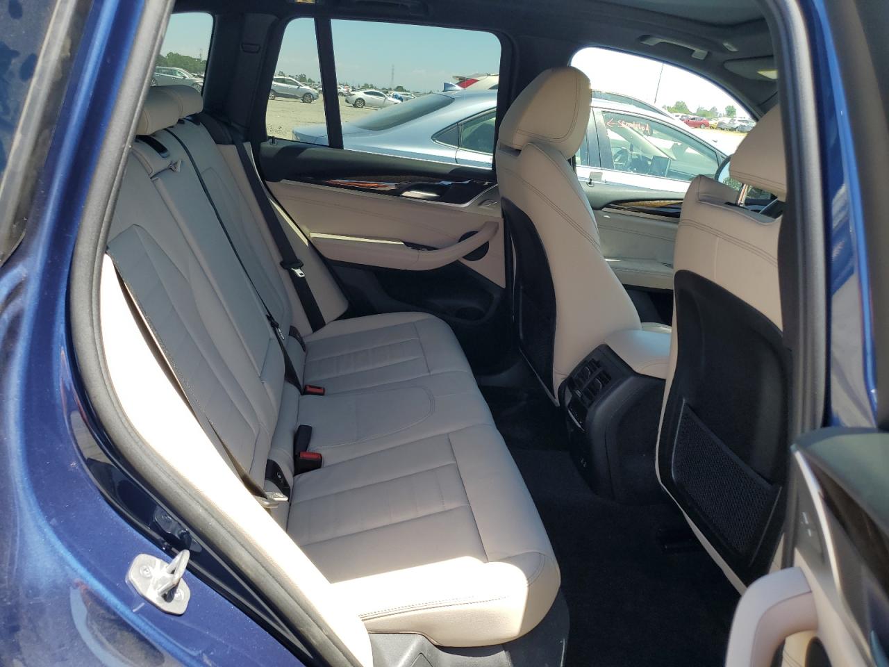 2021 BMW X3 xDrive30E VIN: 5UXTS1C03M9F86205 Lot: 55560944