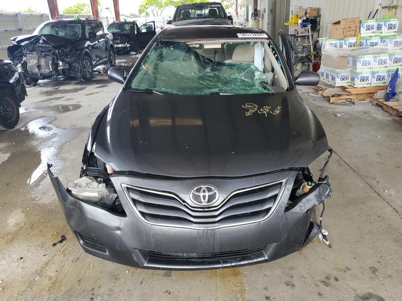 2011 Toyota Camry - Image 5