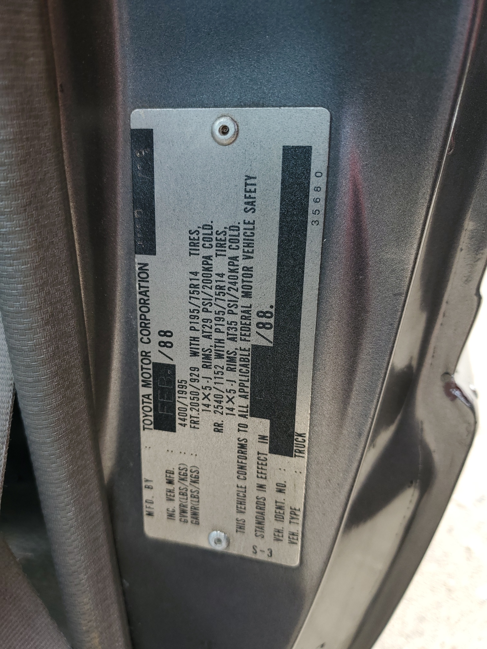 JT4RN70P5J0054085 1988 Toyota Pickup Xtracab Rn70 Dlx