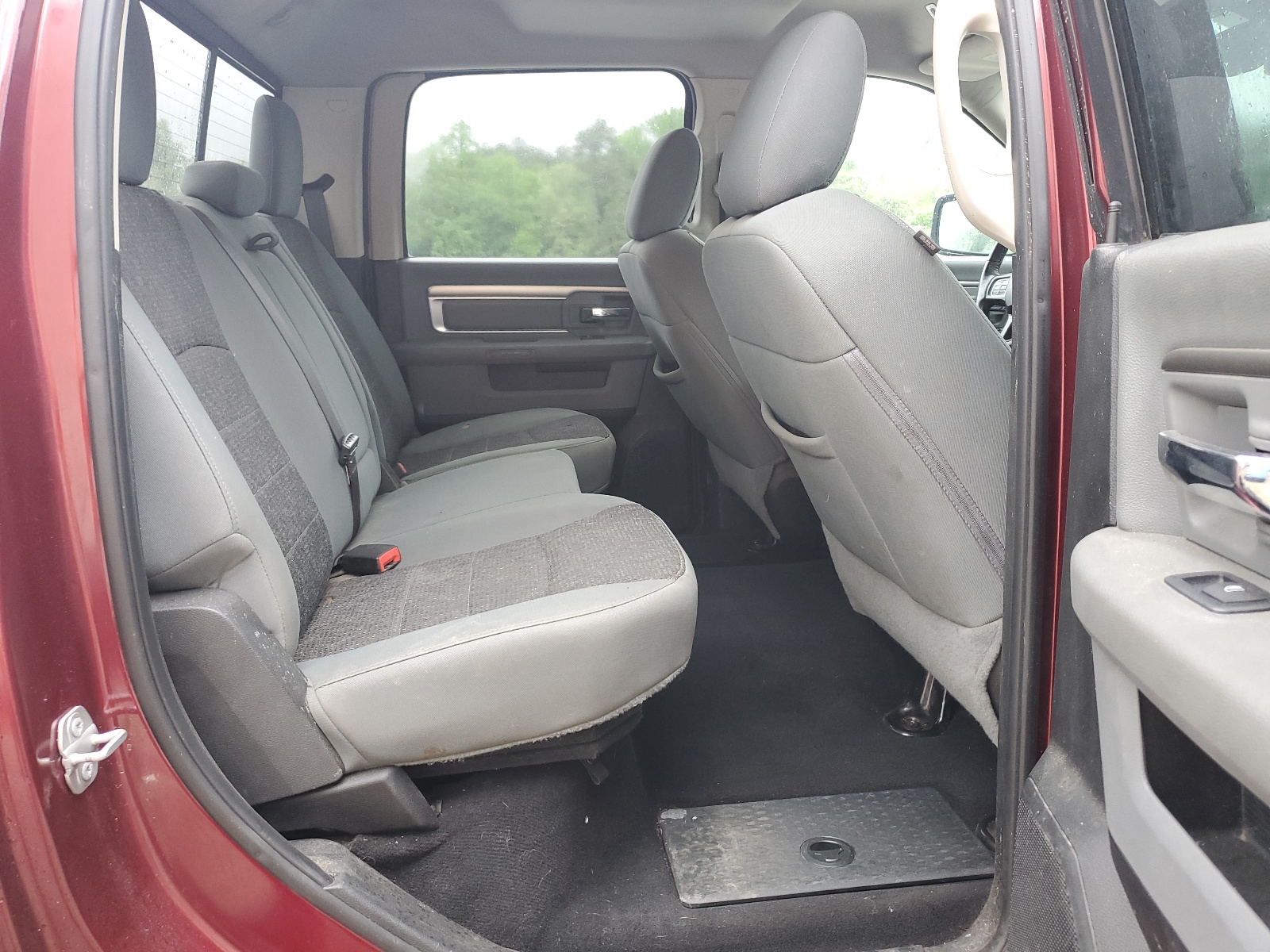 1C6RR7LTXKS503528 2019 Ram 1500 Classic Slt