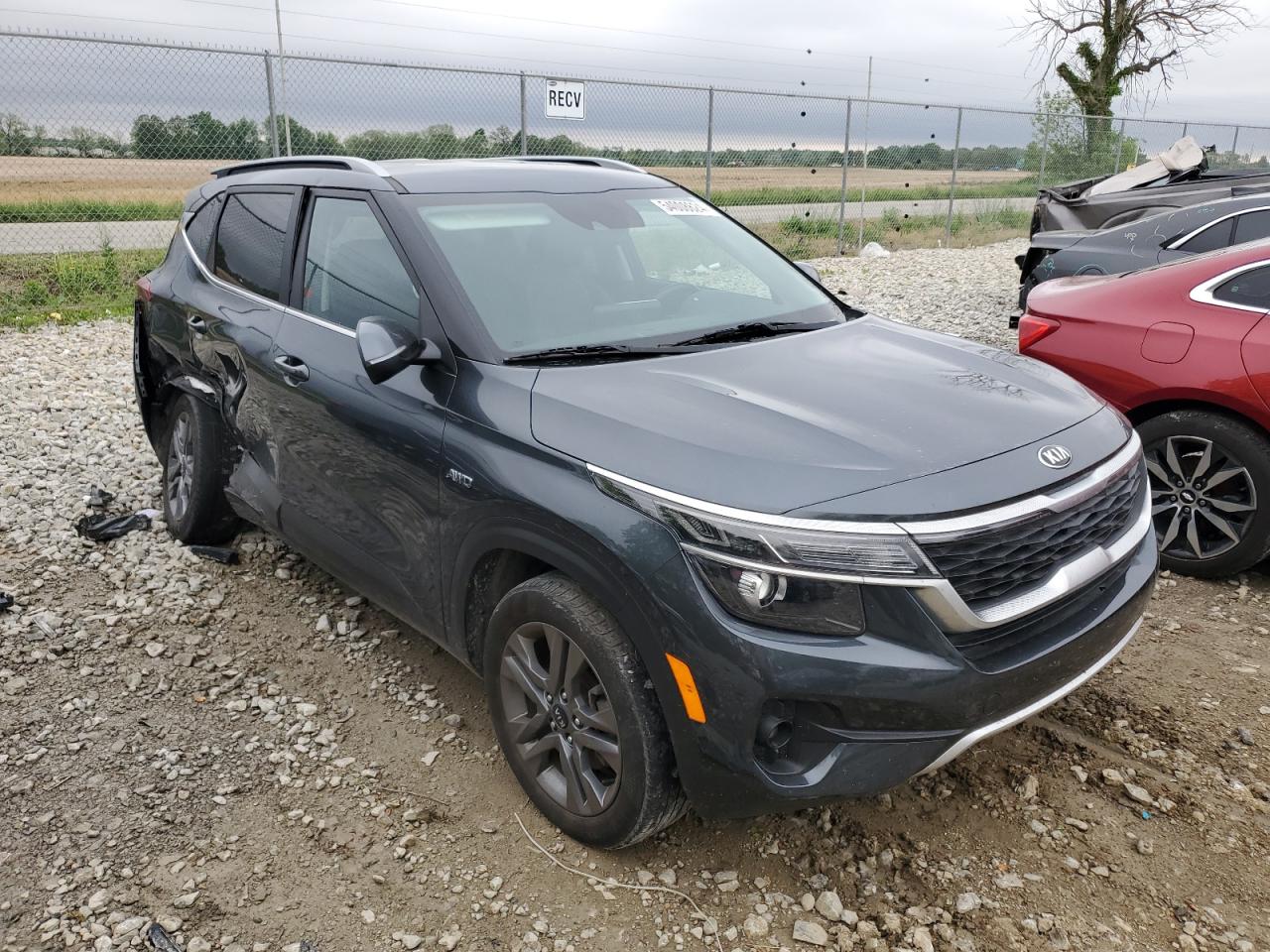 2021 Kia Seltos S VIN: KNDEUCAA9M7070919 Lot: 54008624