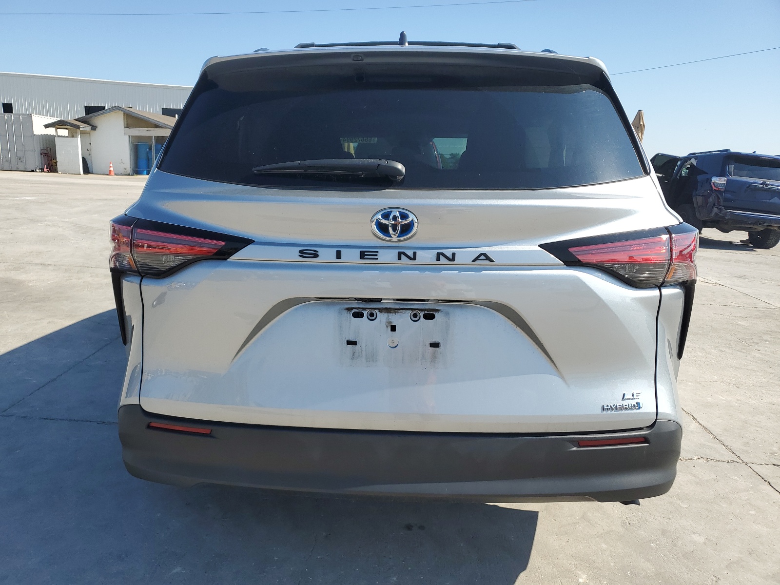 5TDKRKEC4NS099438 2022 Toyota Sienna Le