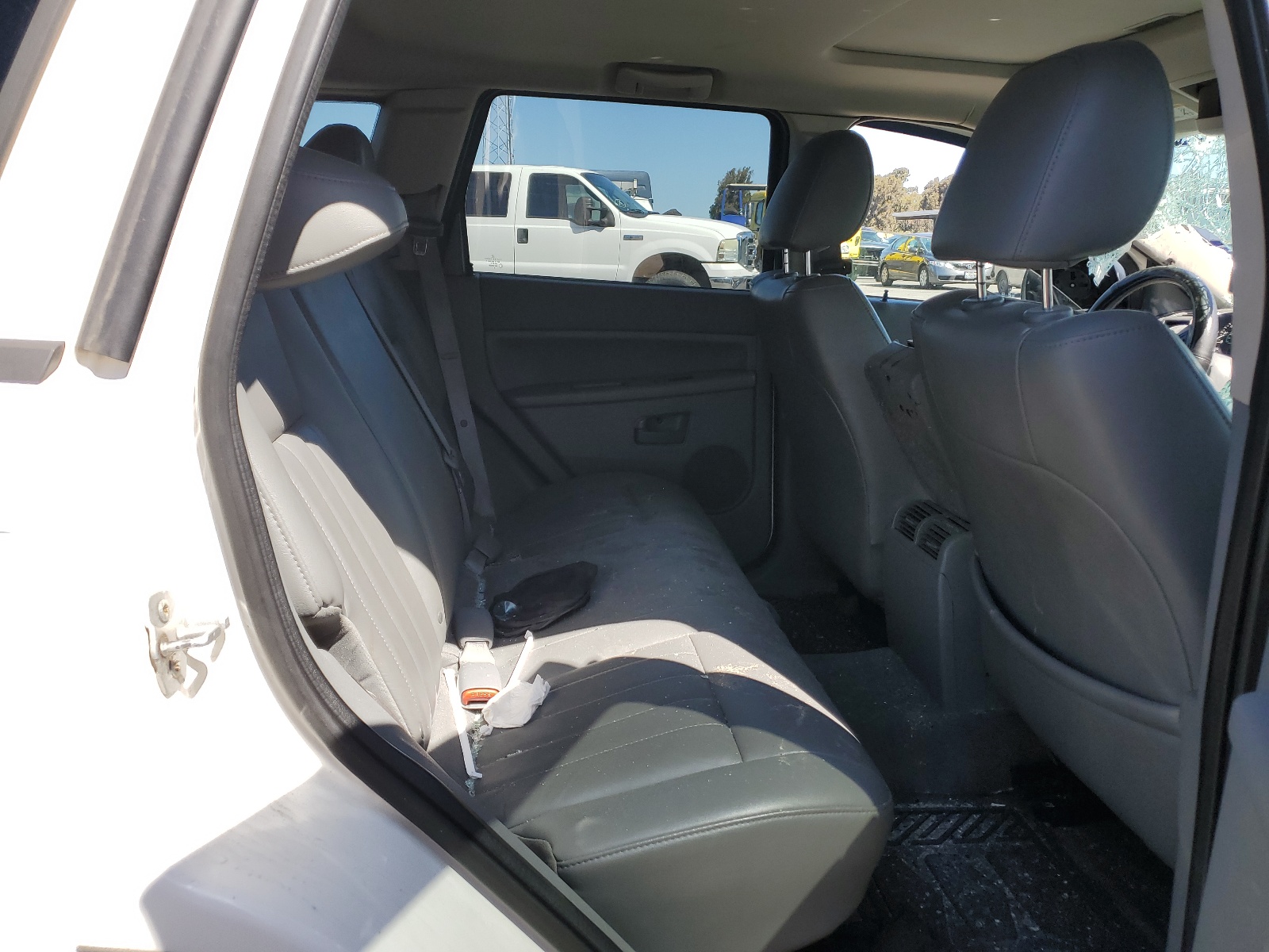 1J8GS48K07C680733 2007 Jeep Grand Cherokee Laredo