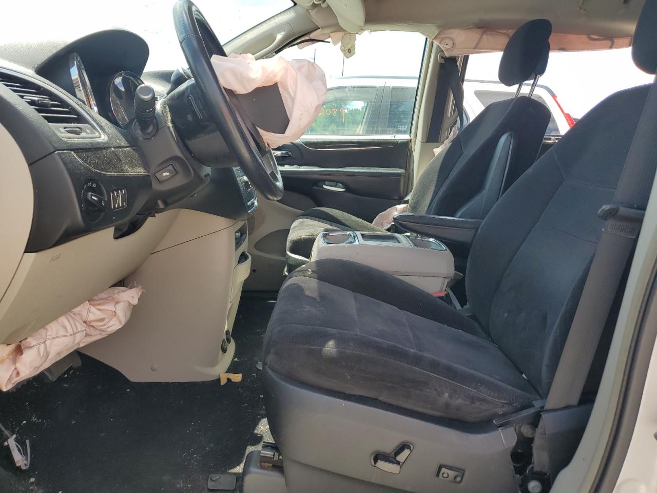 2011 Chrysler Town & Country Touring VIN: 2A4RR5DG5BR612604 Lot: 57094754