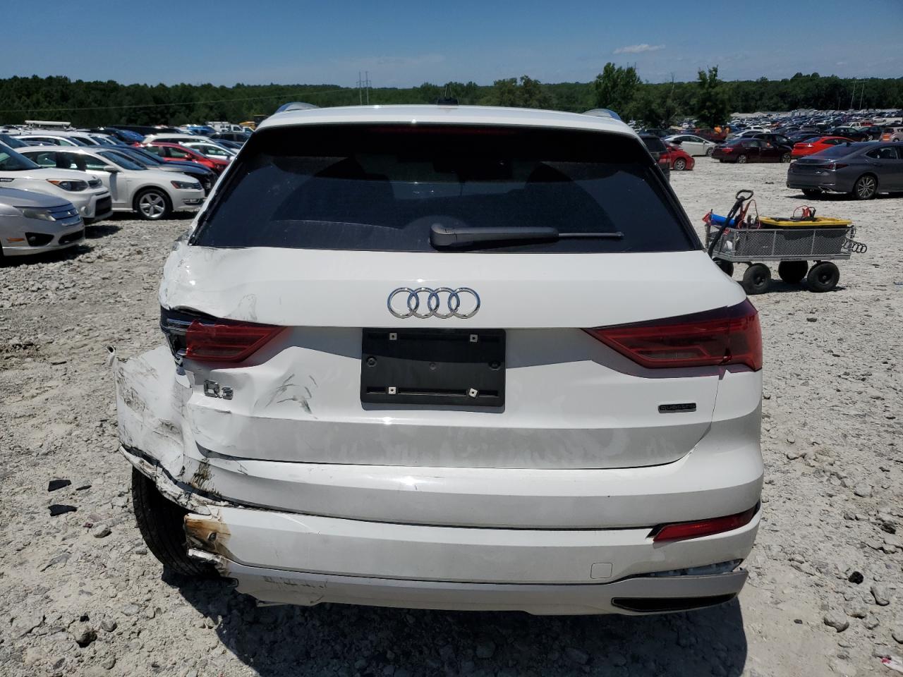 2020 Audi Q3 Premium VIN: WA1AECF37L1054588 Lot: 56800894