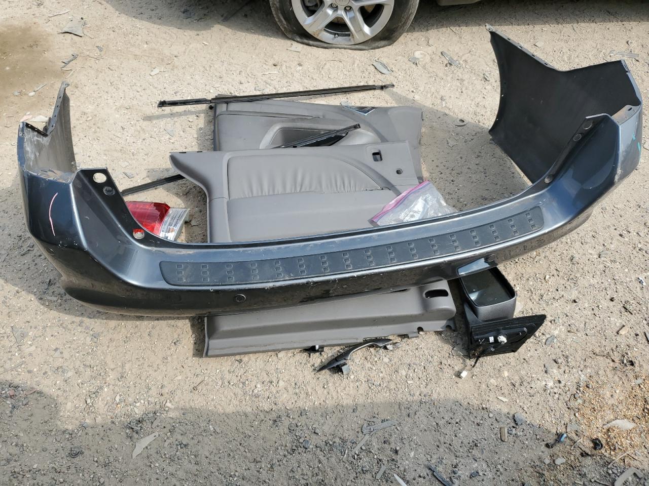 2010 Honda Odyssey Touring VIN: 5FNRL3H91AB084089 Lot: 56511884