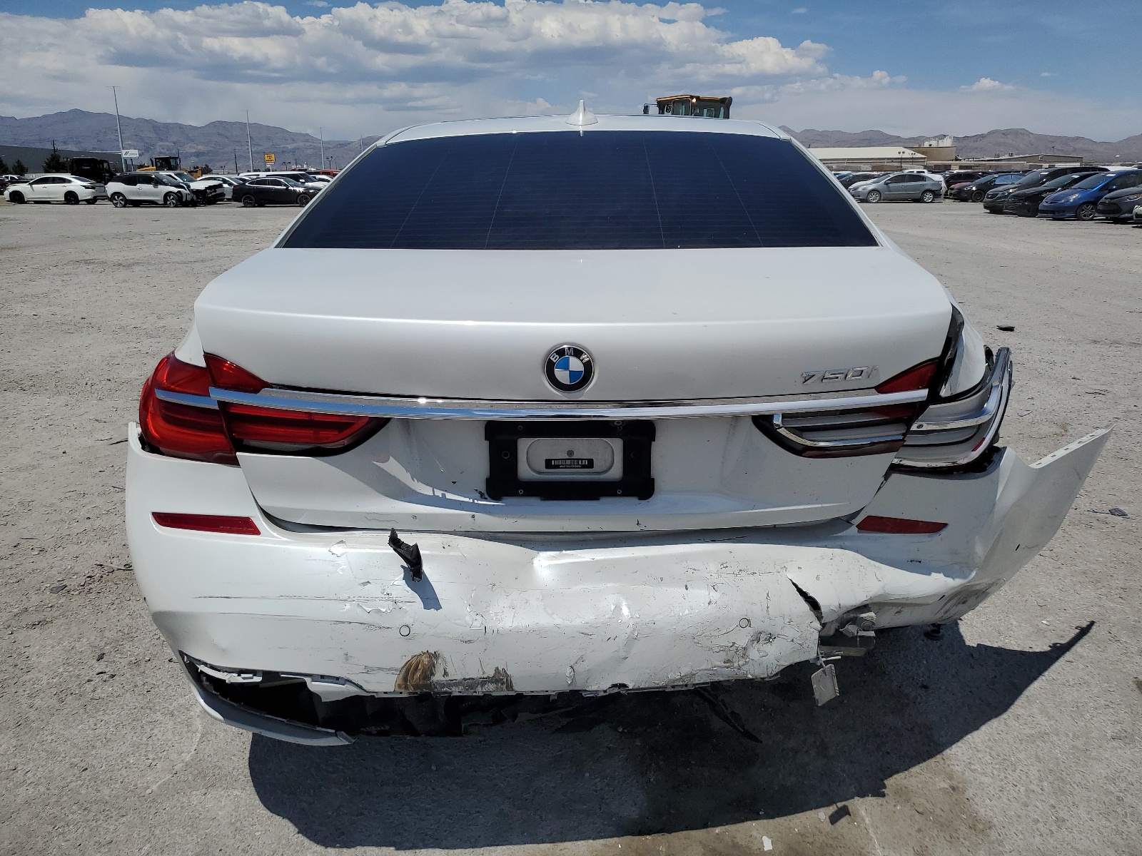 WBA7F0C54KGM25569 2019 BMW 750 I