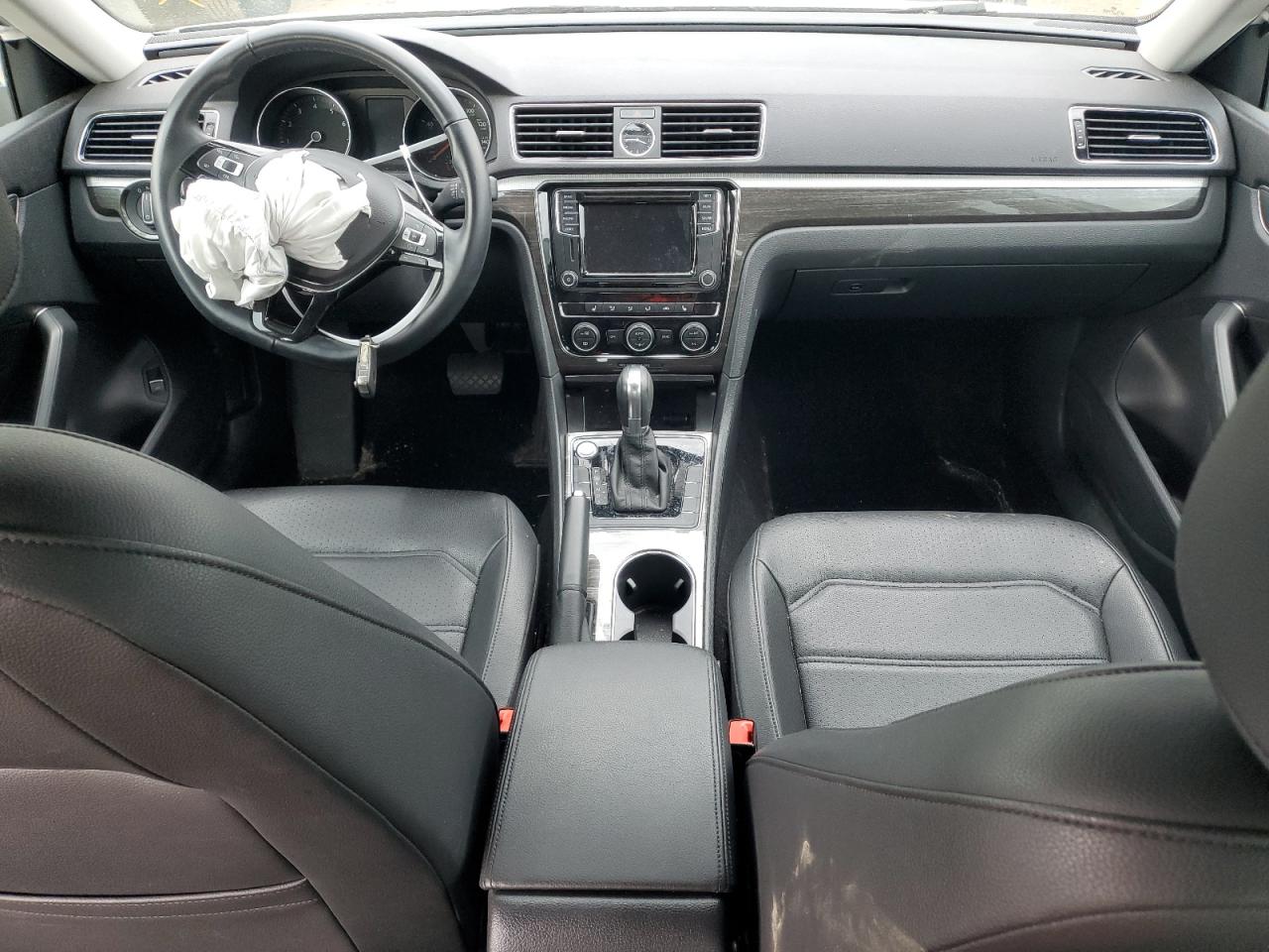 2017 Volkswagen Passat Se VIN: 1VWBT7A36HC054279 Lot: 54720394