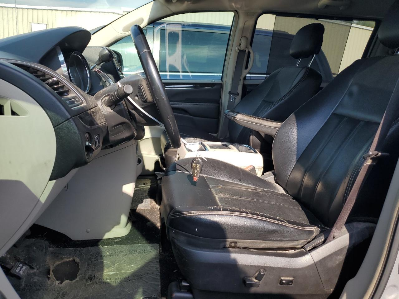 2015 Chrysler Town & Country Touring VIN: 2C4RC1BG6FR699048 Lot: 54015524