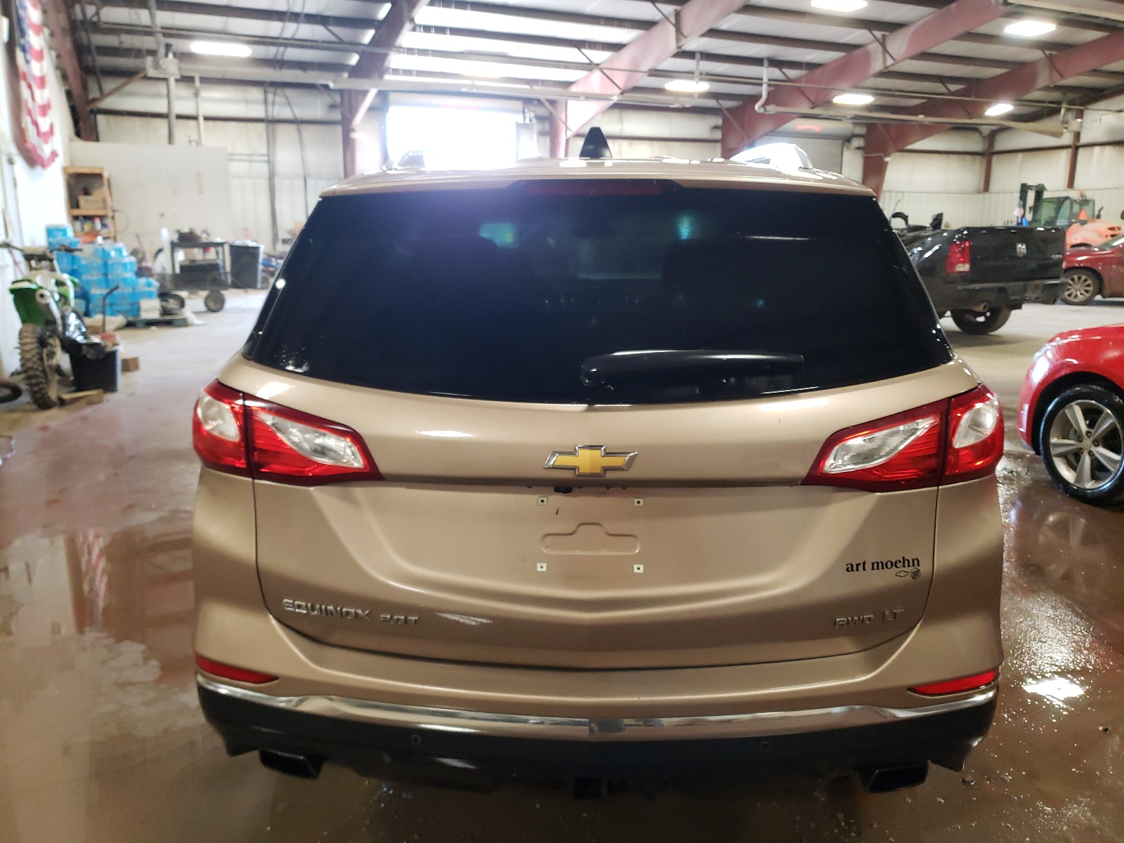 2GNAXTEX7J6252173 2018 Chevrolet Equinox Lt