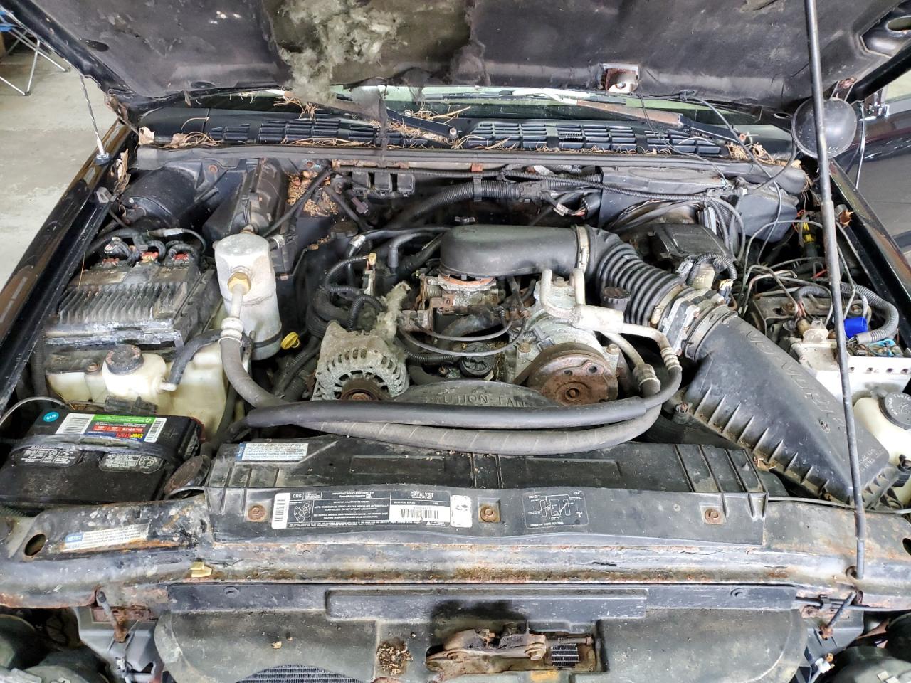 1996 GMC Jimmy VIN: 1GKDT13W6T2542246 Lot: 53525394