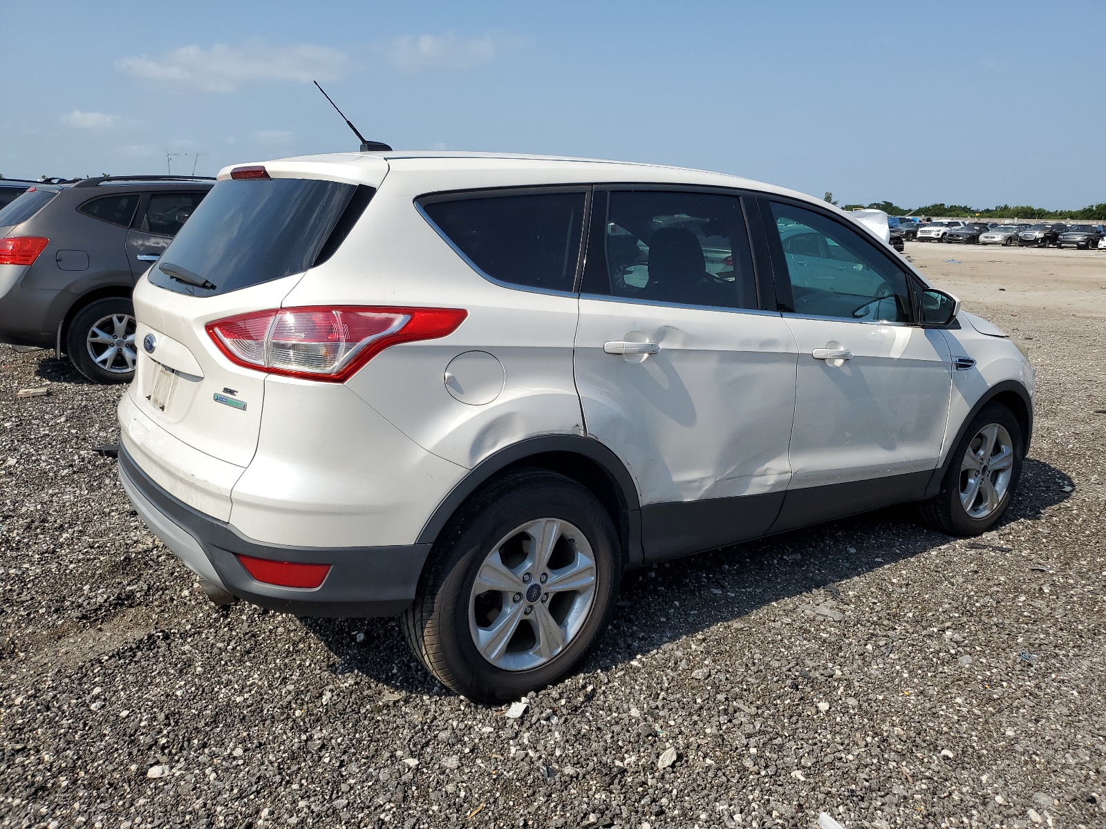 2014 Ford Escape Se vin: 1FMCU0GX0EUD77492