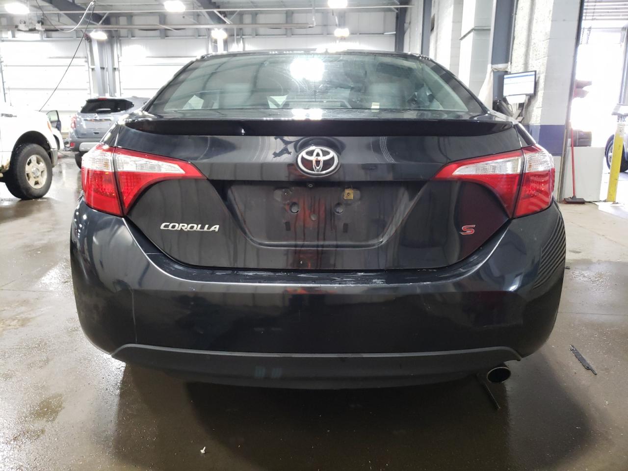 2015 Toyota Corolla L VIN: 2T1BURHE5FC260944 Lot: 56561464