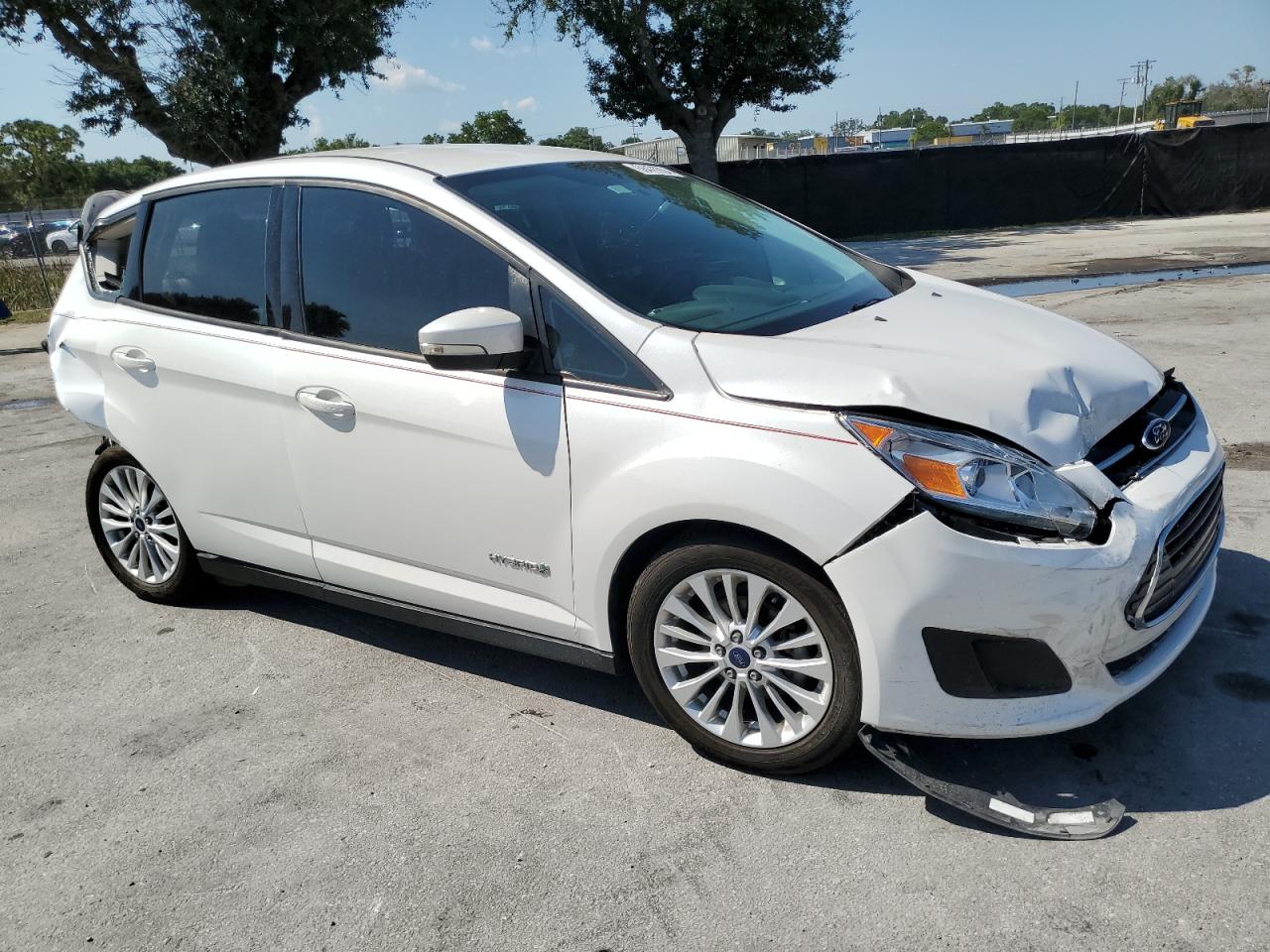 2017 Ford C-MAX - Image 4