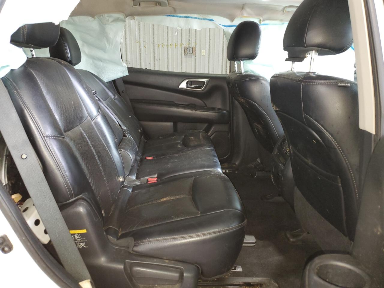 2015 Nissan Pathfinder S VIN: 5N1AR2MM0FC604766 Lot: 53999054