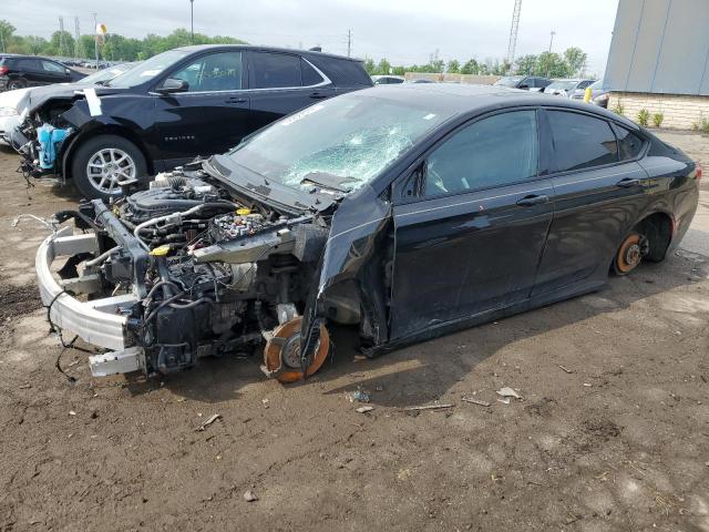 2015 Chrysler 200 S na sprzedaż w Woodhaven, MI - Stripped