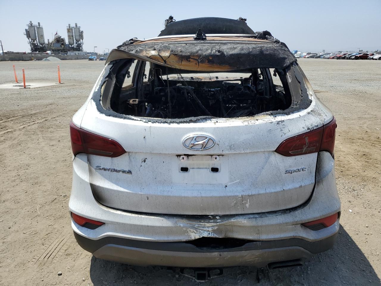 2018 Hyundai Santa Fe - Image 6