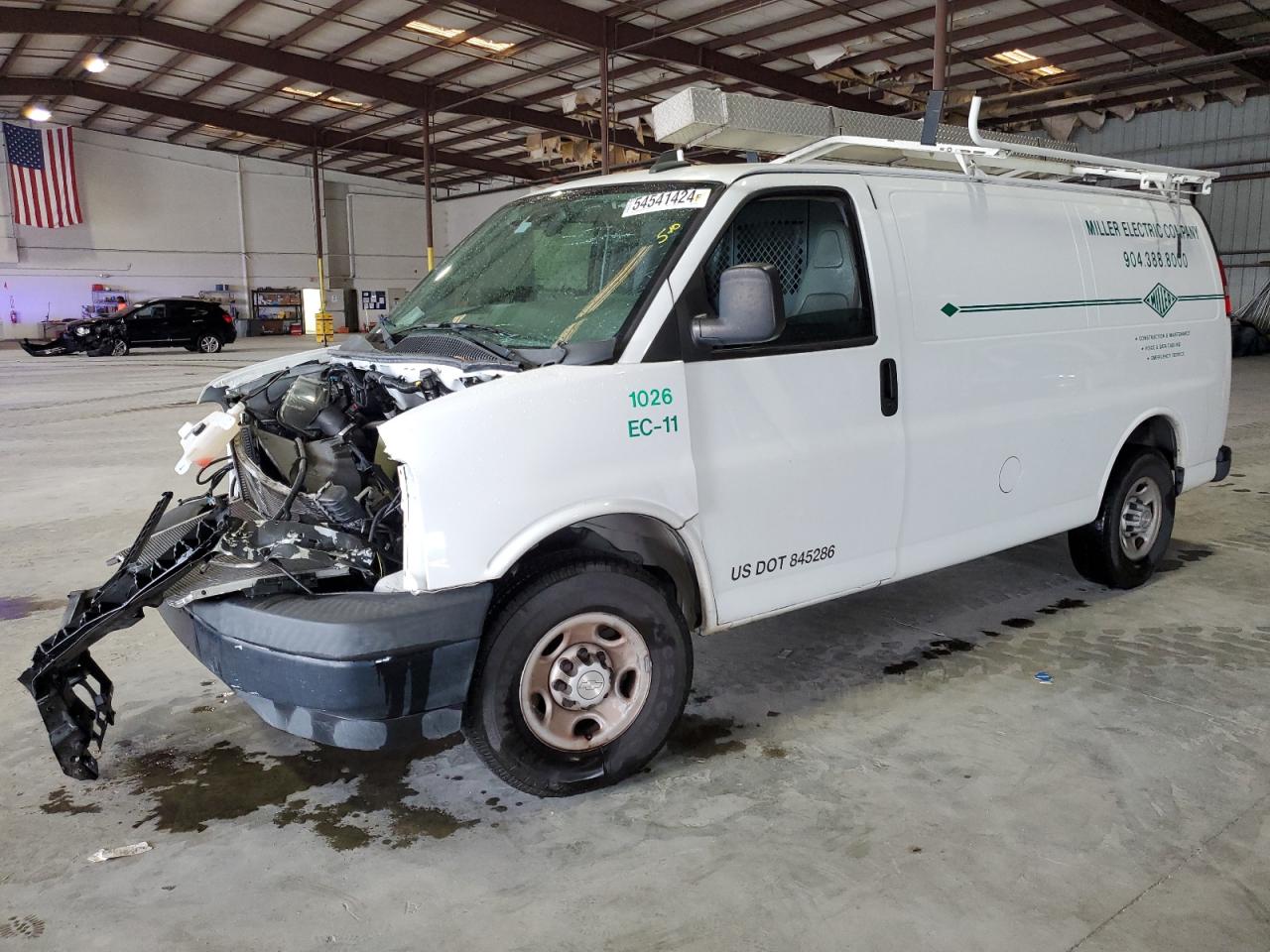 2020 Chevrolet Express G2500 VIN: 1GCWGAFP8L1127125 Lot: 54541424