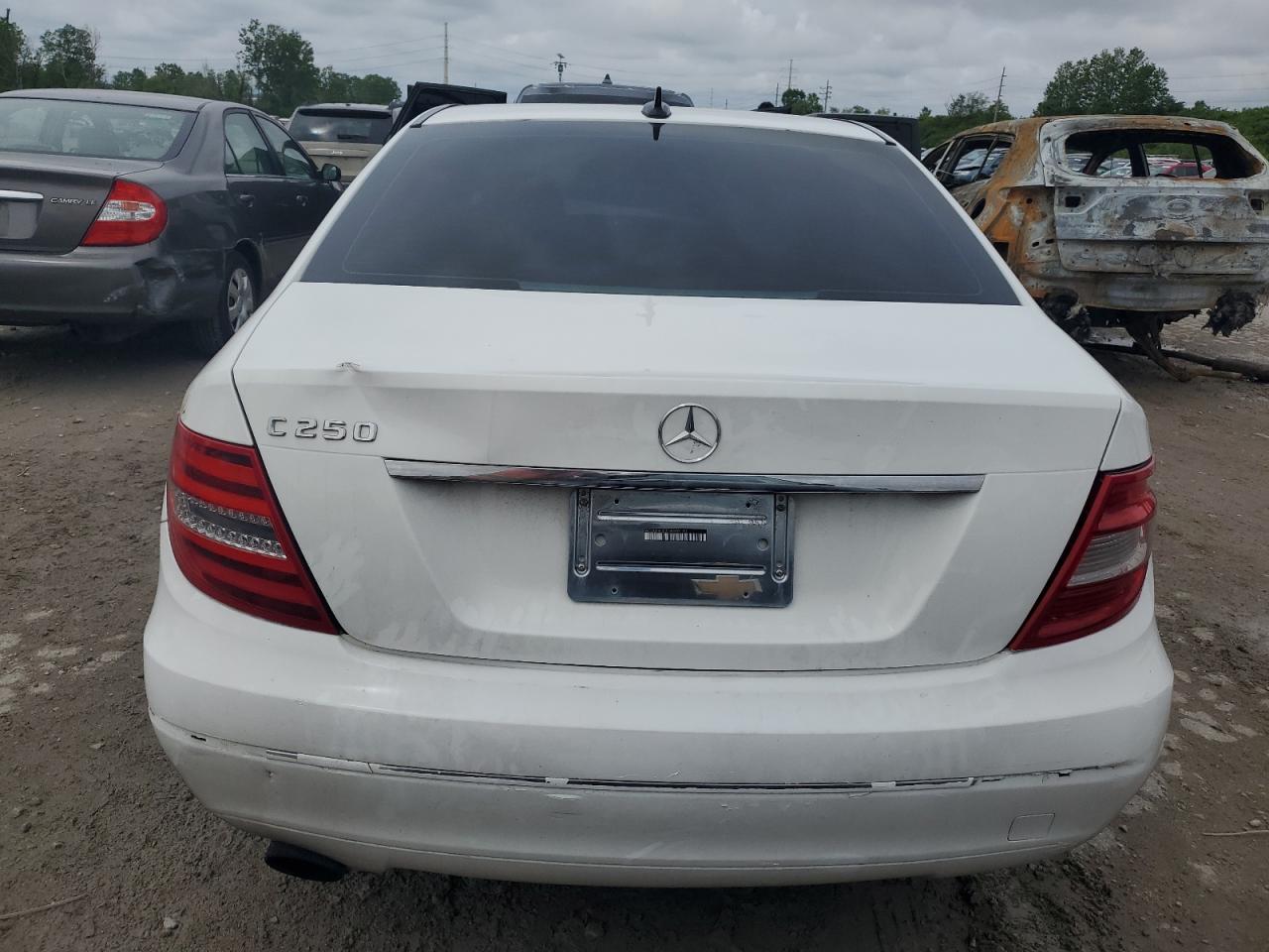 2013 Mercedes-Benz C 250 VIN: WDDGF4HB3DA800193 Lot: 53410914