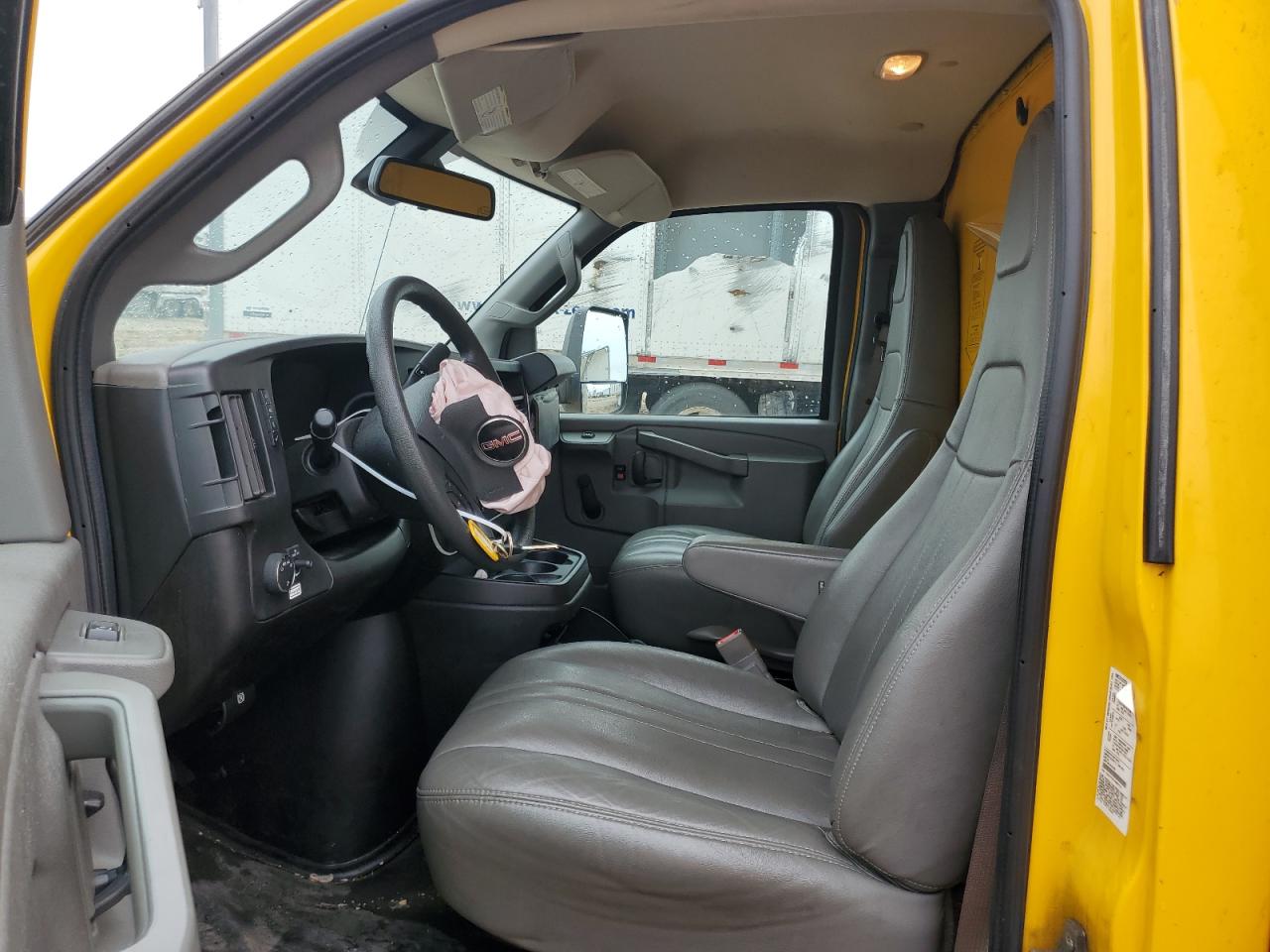 2019 GMC Savana Cutaway G3500 VIN: 7GZ37TCG1KN007101 Lot: 54470094