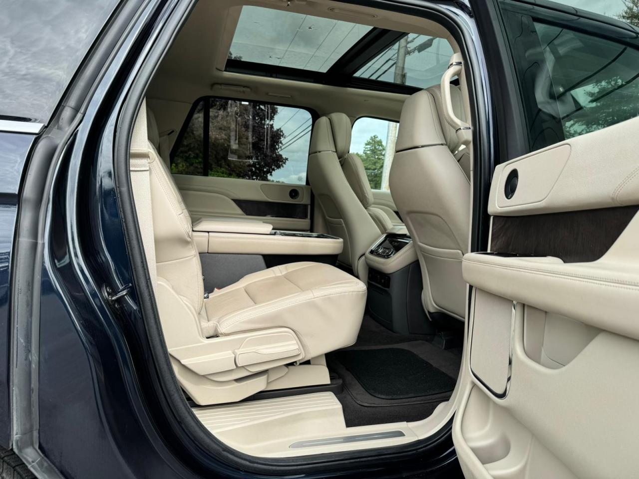 2021 Lincoln Navigator L Reserve VIN: 5LMJJ3LTXMEL05967 Lot: 55807184