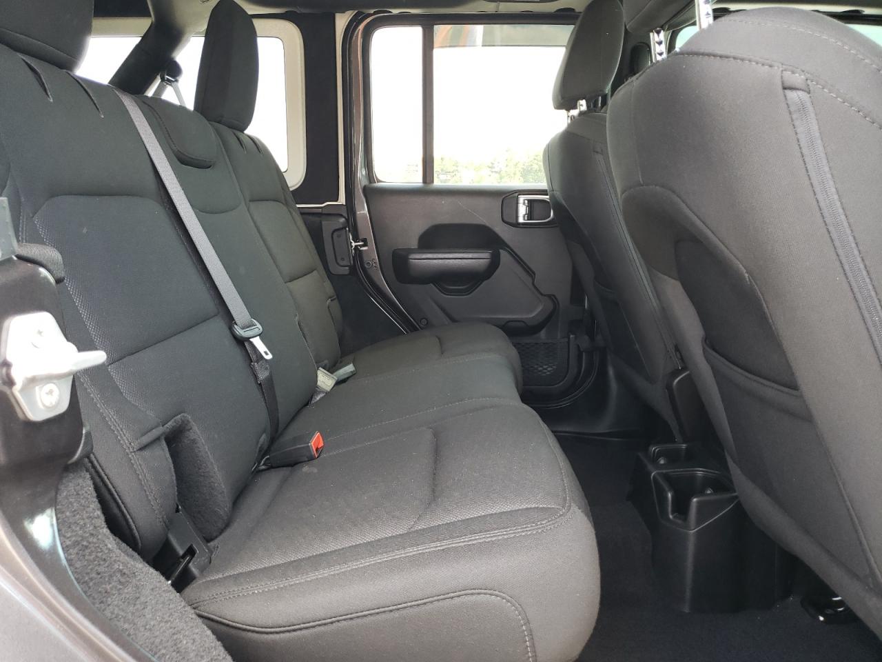 2019 Jeep Wrangler Unlimited Sport VIN: 1C4HJXDG6KW665324 Lot: 55957374