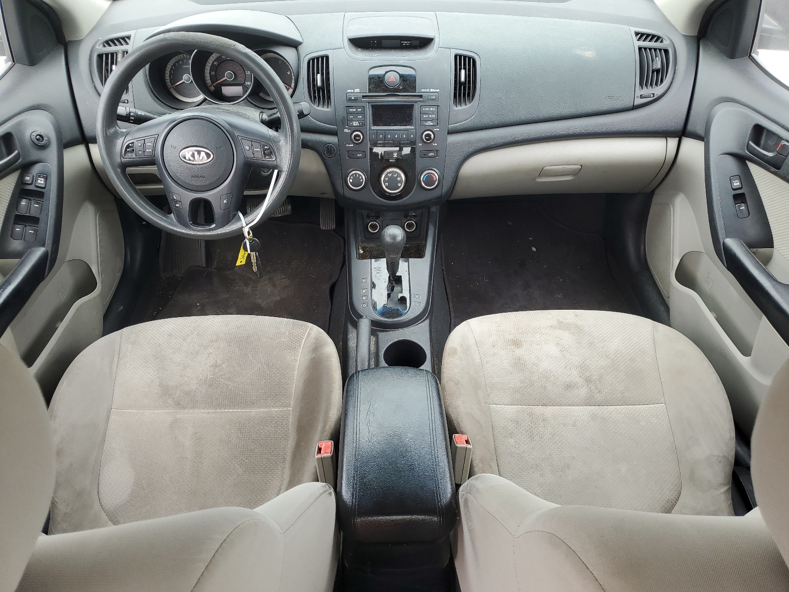 KNAFU4A23A5817535 2010 Kia Forte Ex